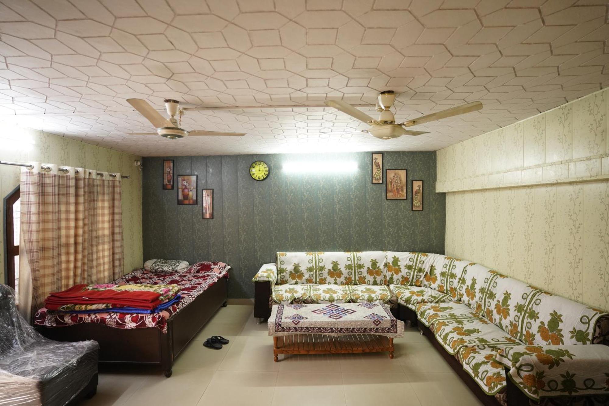Kashi Dham Homestay Varanasi Eksteriør billede